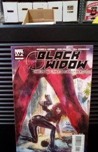 Black Widow: The Things They Say About Her #1 (2005)