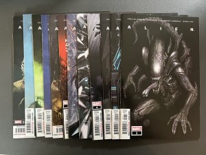 Marvel Aliens #1-12 set (2022)