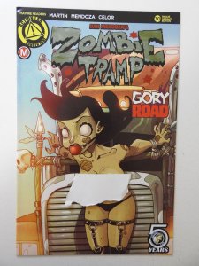 Zombie Tramp #30 Variant (2016) VF+ Condition!