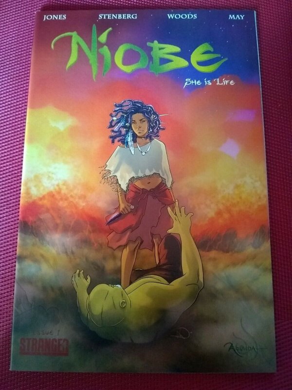 Niobe She is Life 1 Stranger VF-NM  convention variant Ashley A Woods