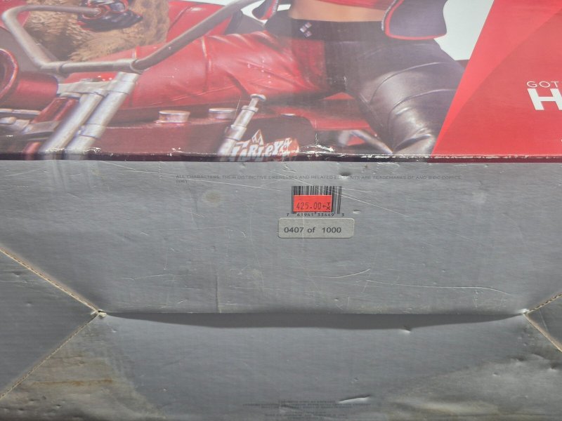 DC Gotham City Garage Harley Quinn Deluxe Statue 407/1000 *PLEASE READ*