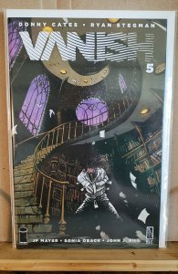 Vanish #1-8 (2022) complete series,