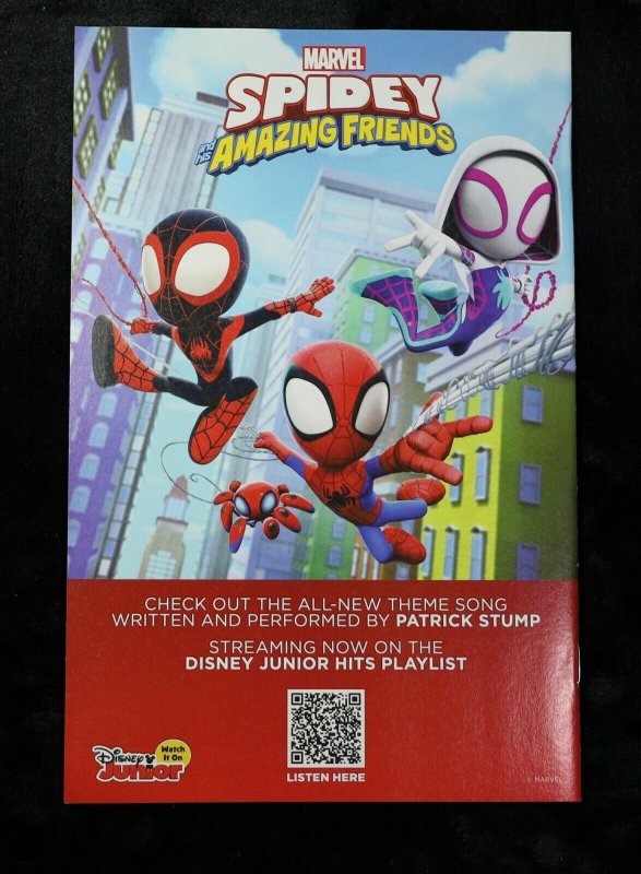 Kang The Conqueror #1 (of 5)  Cover A Regular Mike Del Mundo Cover 2021 