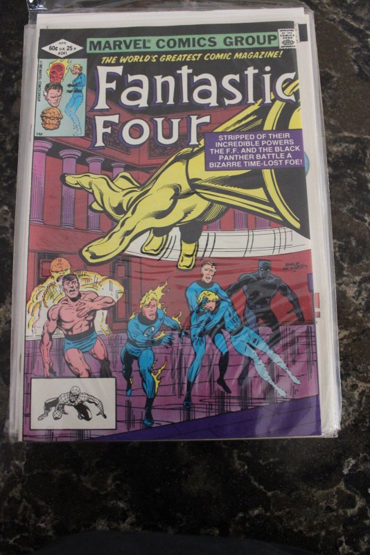 FANTASTIC FOUR #241 (Marvel,1982) Condition VF/NM