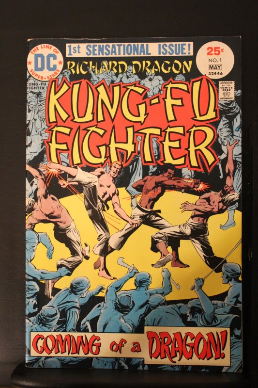 Richard Dragon, Kung Fu Fighter #1 (1975) High-Grade NM- karate key! Utah CERT!