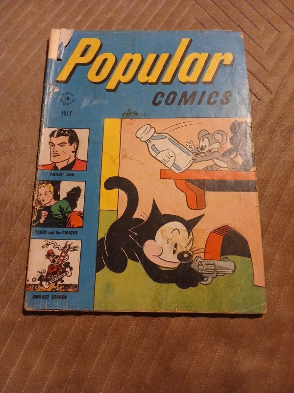 Popular Comics #125  Golden Age Felix the Cat Dell 1946 Precode Violence Gun Cvr