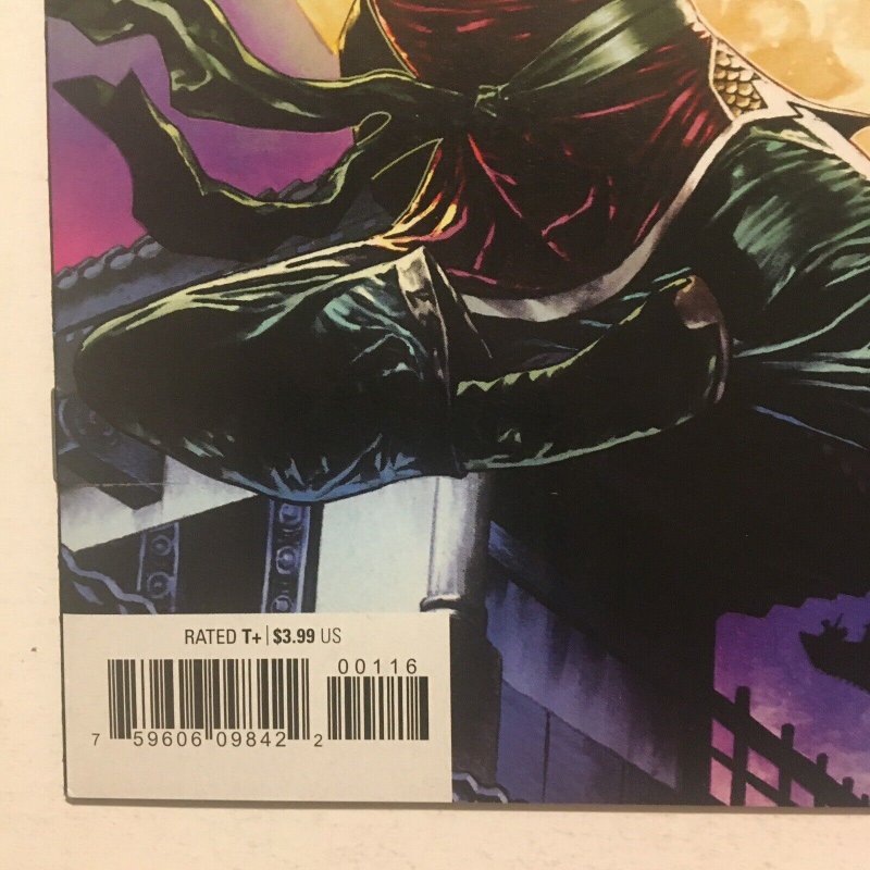 Shang-Chi #1 Mico Suayan 1:25 Variant  1st Five Weapons Society Appearance 2020