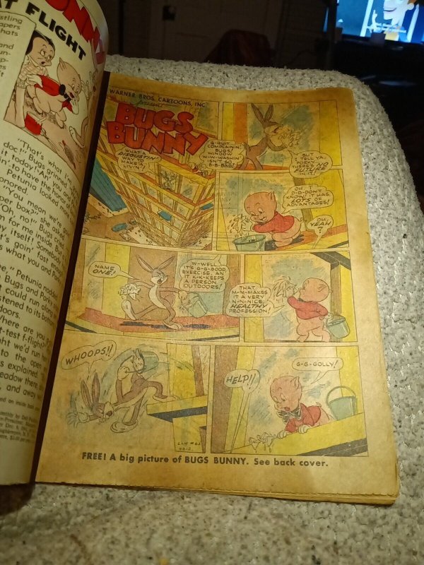 LOONEY TUNES & MERRIE MELODIES #66 Bugs Bunny (1947) Dell Comics Golden Age