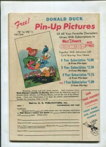 WALT DISNEY'S COMICS AND STORIES #10 - DONALD DUCK MOUSE-TRAP (7.0) 1946