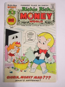 RICHIE RICH MONEY WORLD #21 (Harvey, 1/1976) VERY GOOD-FINE  (VG-F)