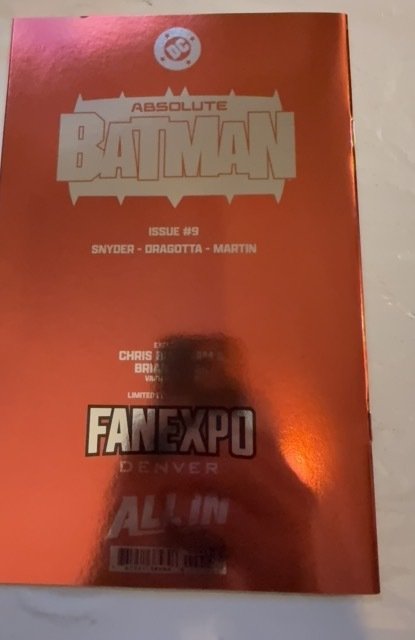 Spider-Man & Wolverine #1Shop Fan Expo John Giang Virgin Variant