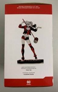 DC Collectibles Harley Quinn Red White & Black Philp Tan Statue 