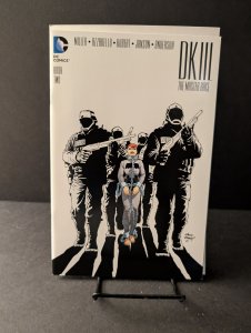 Dark Knight III: The Master Race #2 Andy Kubert Cover (2016)