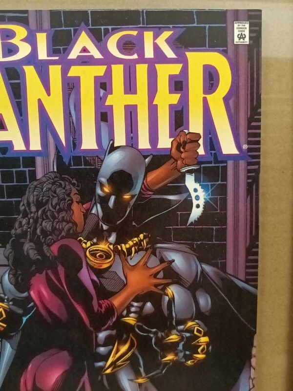 Black Panther #24 2nd Series Marvel Comics. NM/NM+. N172x