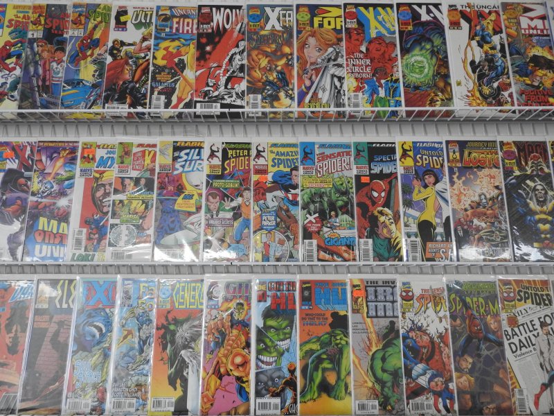 Huge Lot 130+ Comics W/ Hulk, X-Men, Spider-Man+ Avg VF+ Condition