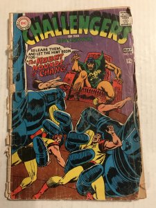 Challengers of the Unknown #61 : DC 4/68 Fair Filler / Reader