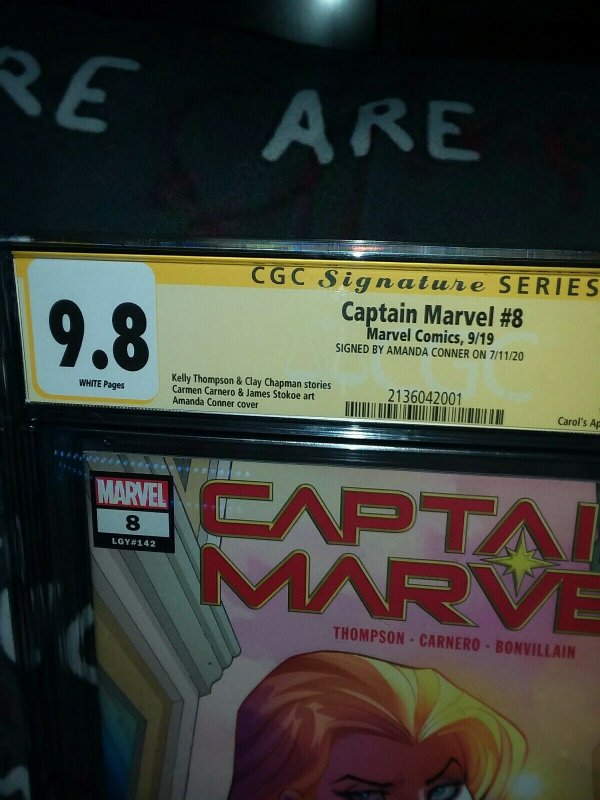 Captain Marvel Issue 8 CGC 9.8 SS AMANDA CONNER SIG. 1ST APP. OF STAR KEY BOOK!