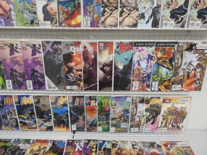 Huge Lot 140+ Comics W/ Batman, X-Men, Superman, +More AVG VF-