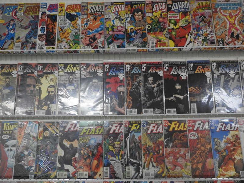 Huge Lot of 140+ Comics W/ Punisher, Flash, Green Lantern Avg. VF- Condition!