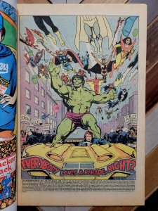 HULK #279 FN 6.0 (Marvel 1983) A Parade for The Hulk w many Cameo Appearances