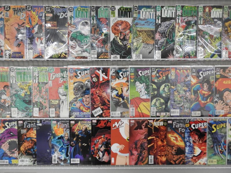 Huge Lot 180+ Comics W/ Green Lantern, Flash, G.I.Joe, +More! Avg VF- Condition!