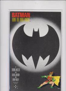 BATMAN-HUNT THE DARK NIGHT #3 / 1986