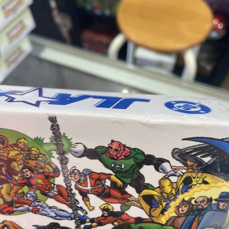 JLA/AVENGERS COLLECTORS EDITION SEALED SLIPCASE 2004 DC/MARVEL COMICS