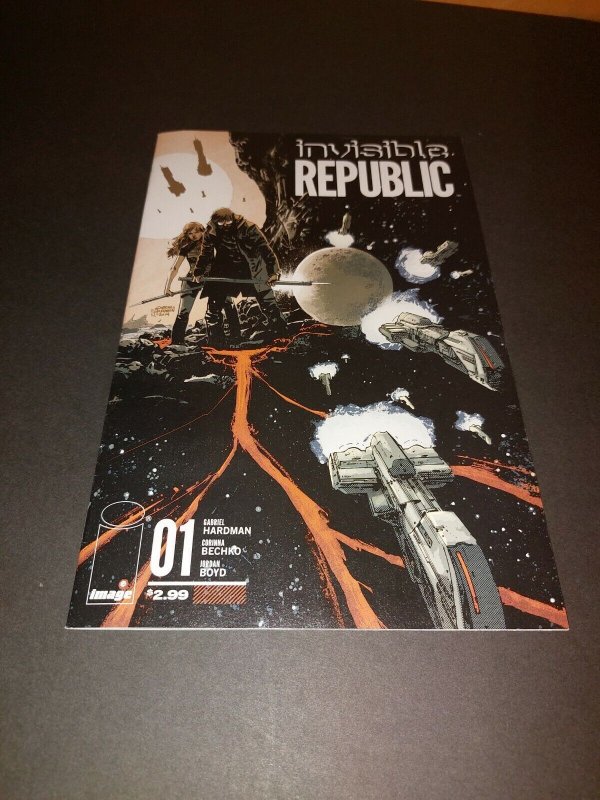 2015 Invisible Republic 1 NM Gabriel Hardman Corinna Bechko sci-fi thriller