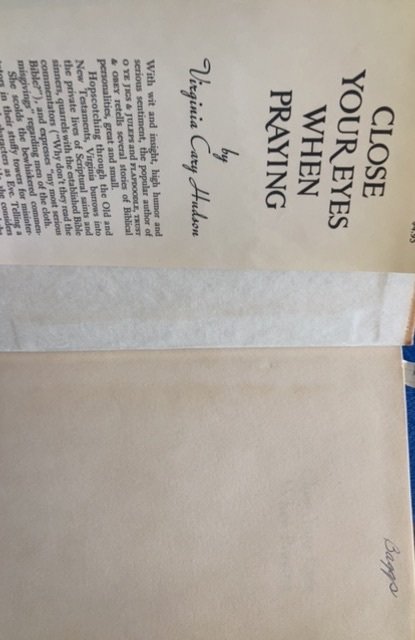 Closure your eyes when praying, Hudson, 1968
