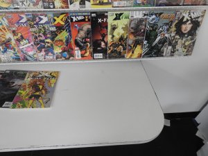 Huge Lot 120+ Comics W/ G. I. Joe, Green Lantern, X-Men, +More! Avg VF- Cond!