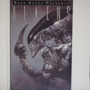 Dark Horse Presents Aliens #1 (1992) Platinum Edition NM Unread Great art!