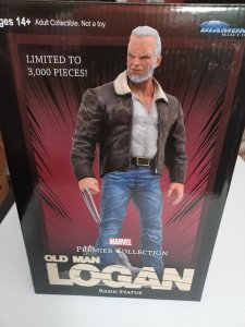Marvel Premiere Collection Old Man Logan 12 Resin Statue -Diamond 48/3000- NEW