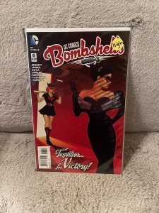 DC Comics Bombshells #6 (2016) Catwoman Batgirl