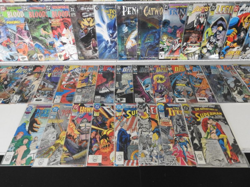Huge Lot 140+ Comics W/Batman, Superman, Bloodlines+ Avg VF+ Condition!!