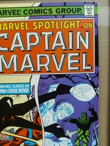 MARVEL SPOTLIGHT ON CAPTAIN MARVEL #4 VF (Marvel 1980). P03