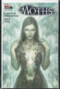 Moths #5 (2021) Moths