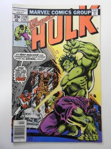The Incredible Hulk #220 (1978) VF Condition!