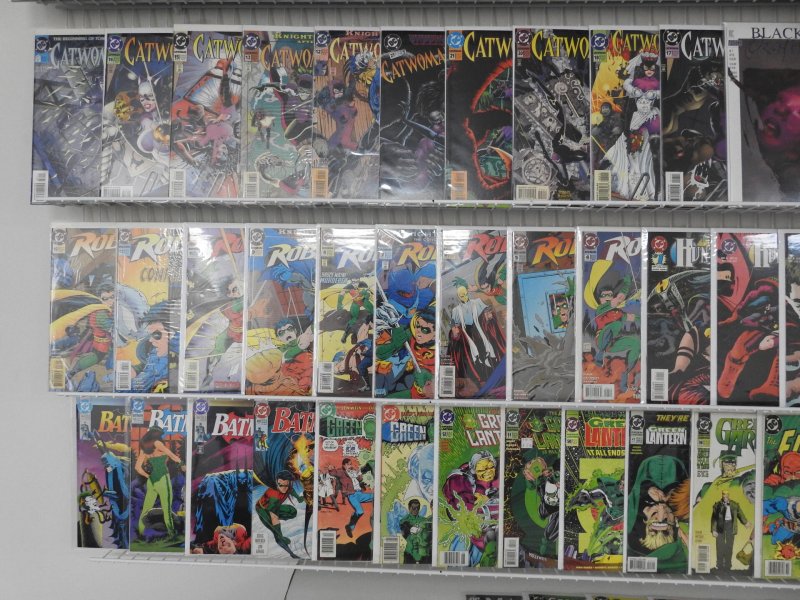 Huge Lot 130+ Comics W/ Batman, Superman, Catwoman+ Avg VF- Condition!!