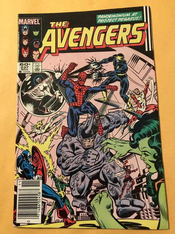 THE AVENGERS #237 : Marvel 11/83 Fn/VF; Rhino, Electro story, Newsstand