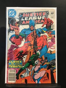 Justice League of America #216 (1983)