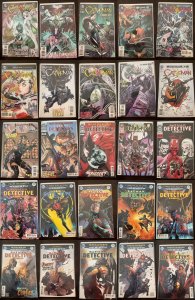 Group Lot of 25 Comics (See Details) Detective Comics, Catwoman