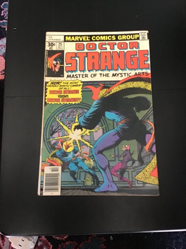 Doctor Strange #25 (1977)1st Doctor Stranger! High-Grade! VF/NM Wow!