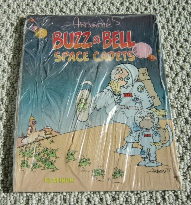 Buzz & Bell Space Cadets Platinum Edition NM Brand New Sealed Sergio Aragone's 