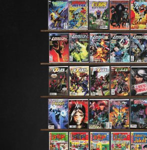 Huge Lot 160+ Comics with New Avengers, Legion Of Super Heroes, Exiles & More!