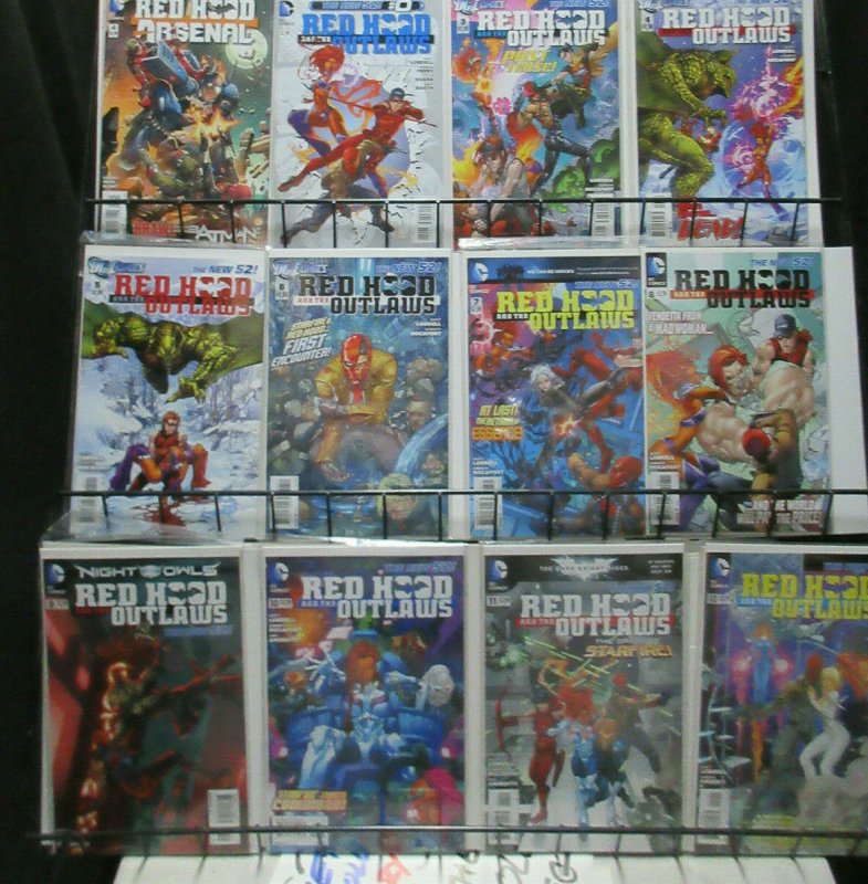 Red Hood Modern Age Lot of 29Diff from 2009-16 Reborn to Rebirth! Starfire ++