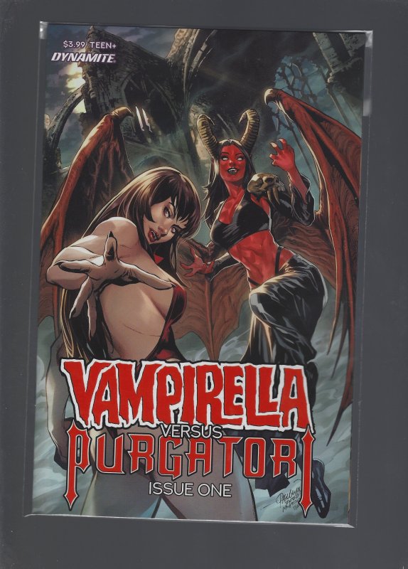 Vampirella VS Purgatori #1 Cover B