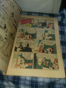 Mickey Mouse Four Color #427 dell comics 1952 The Wonderful Whizzix! Golden age