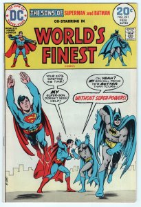 WORLD’S FINEST COMICS #221 - 5.5 - OW-W - Superman - Batman