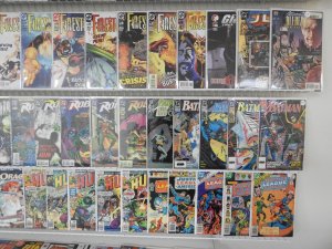 Huge Lot 140+ Comics W/ Flash, Hulk, Batman, 52, +More! Avg VF Condition!