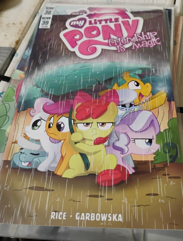MY LITTLE PONY FRIENDSHIP IS MAGIC # 39   IDW 2016   COVER  a